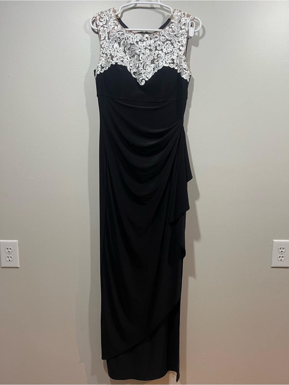 Alex Evenings Black Ruched Ruffle Dress Size 6